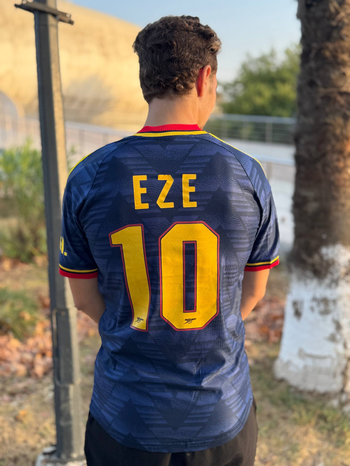 قميص أرسنال الأزرق 2027