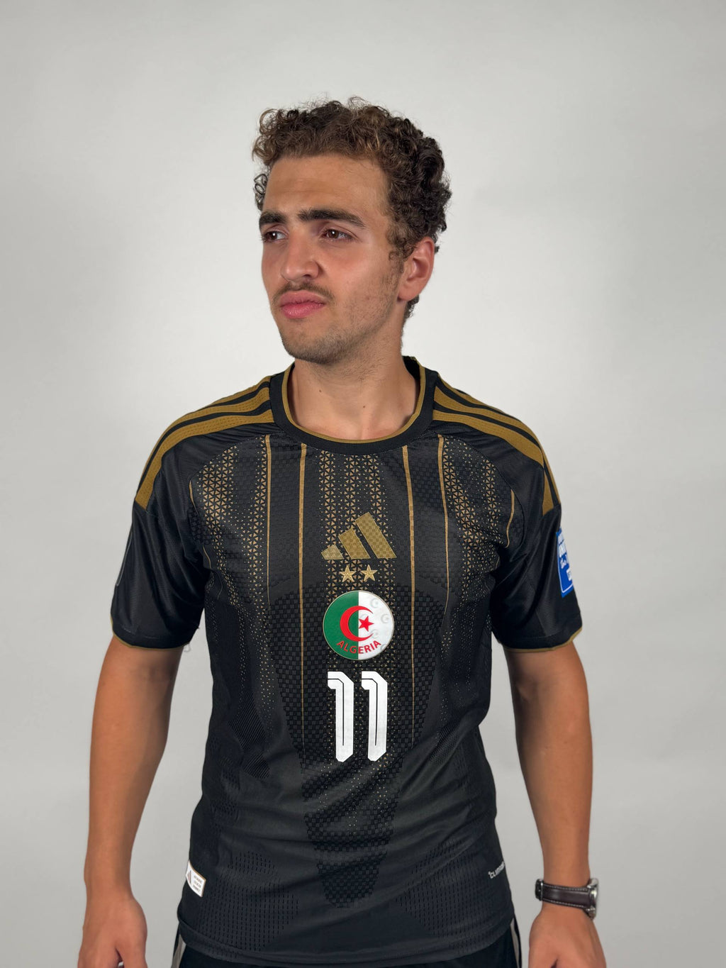 . قميص المنتخب الجزائري 2026 الأسود