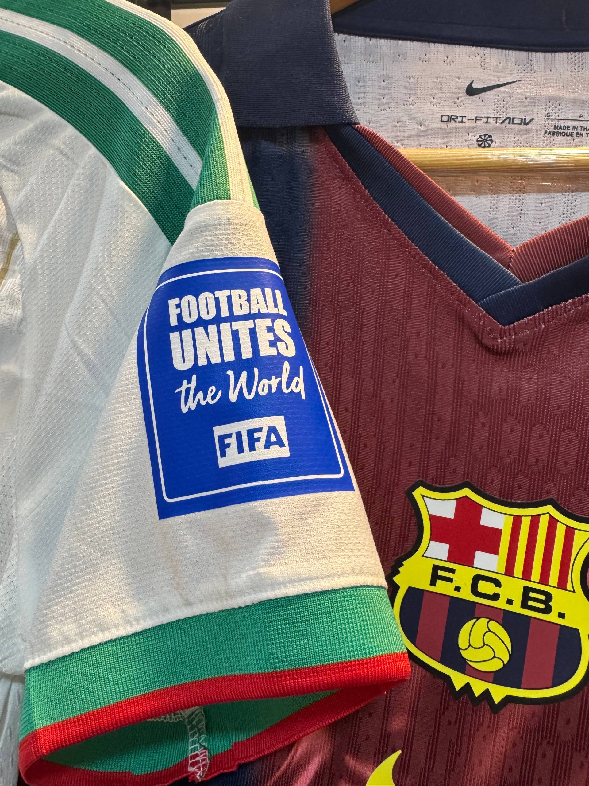 FLOCAGE قميص المنتخب الجزائري 2026