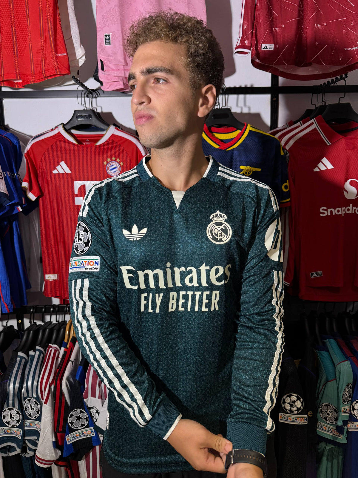 قميص ريال مدريد الأخضر 2027 manche longue