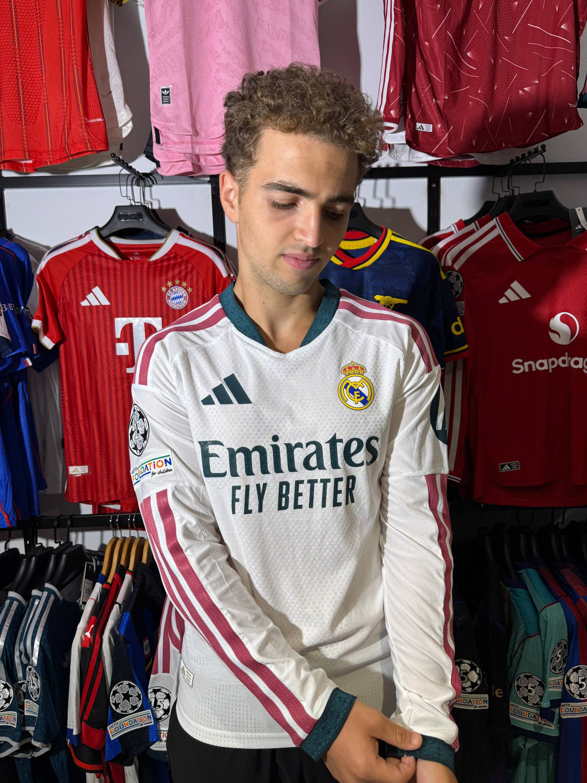 قميص ريال مدريد الأبيض 2027 Manche longue
