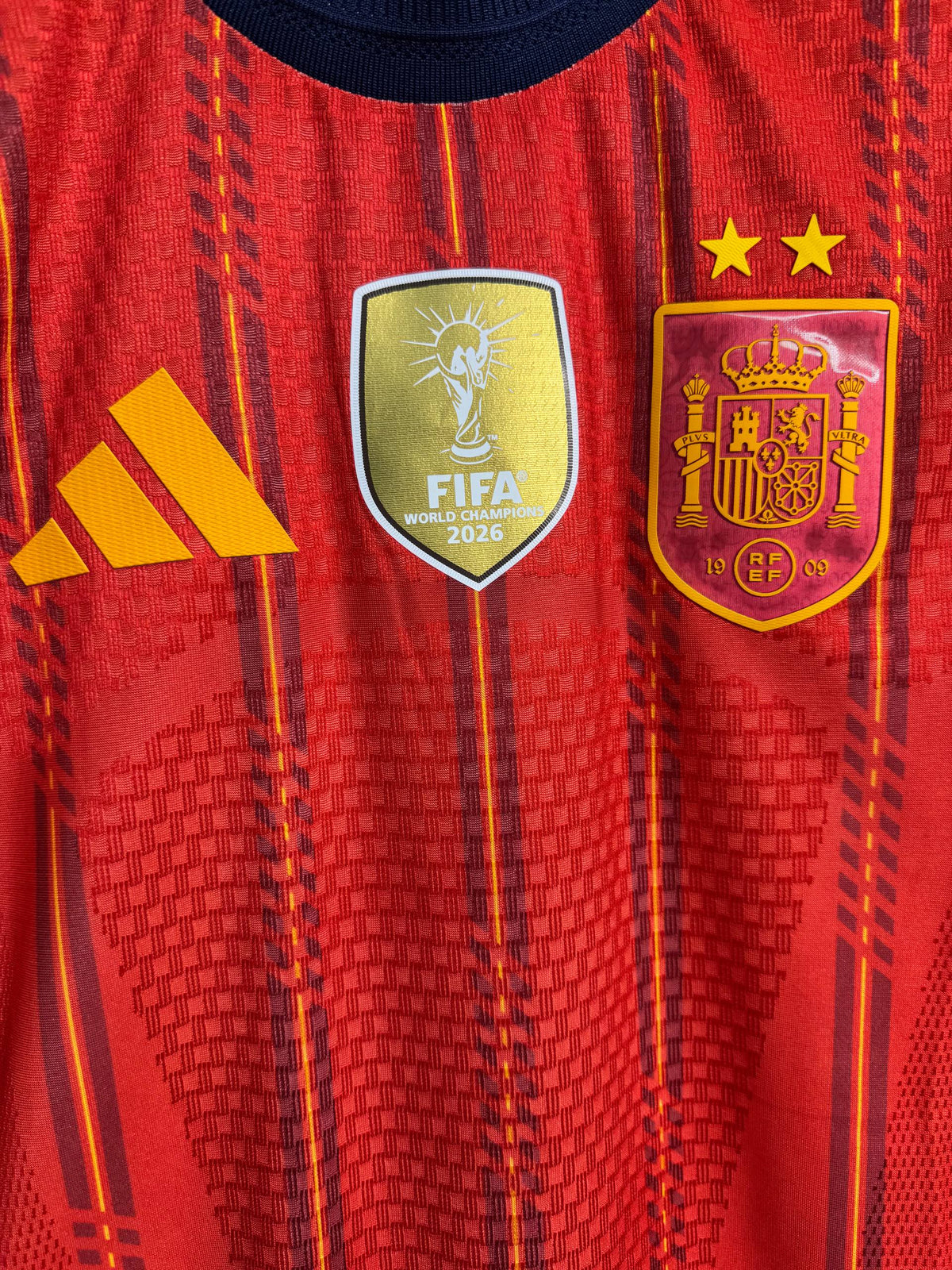 قميص المنتخب الإسباني الأبيض  2026